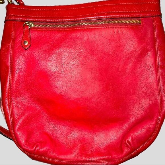 Coach candy apple red hobo bag! Euc! - Picture 13 of 17